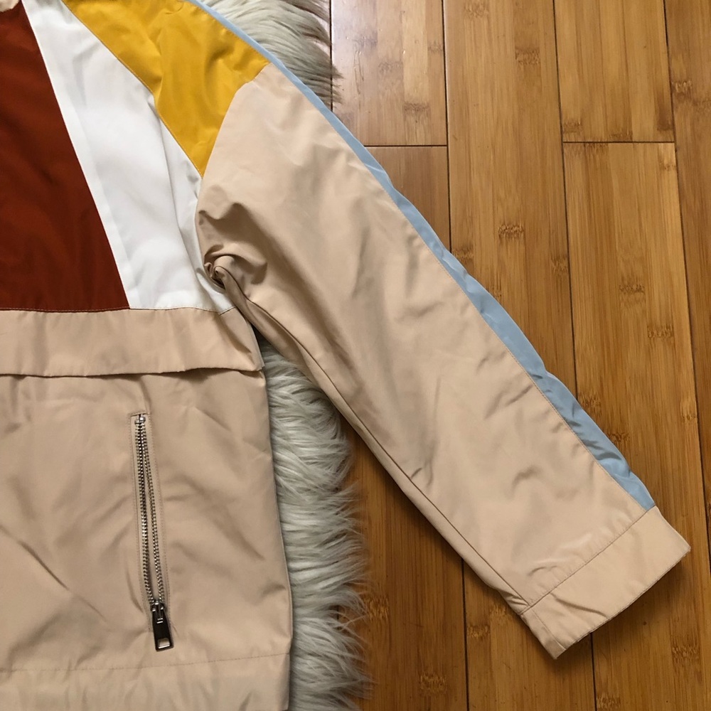 Maje Banela Colorblock Hooded Zip Up Beige Windbreaker Jacket size 38 (8 US) - Picture 4 of 14